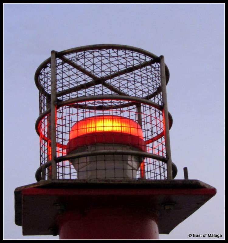 Harbour marker beacon flashes