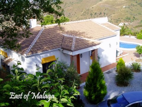 Typical Andalucian villa and pool