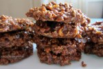 Easy No-Bake Chocolate, Peanut Butter and Oatmeal Cookies