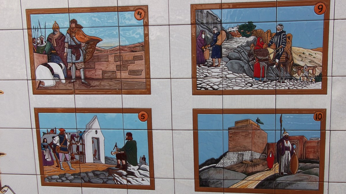Ceramic murals in Comares