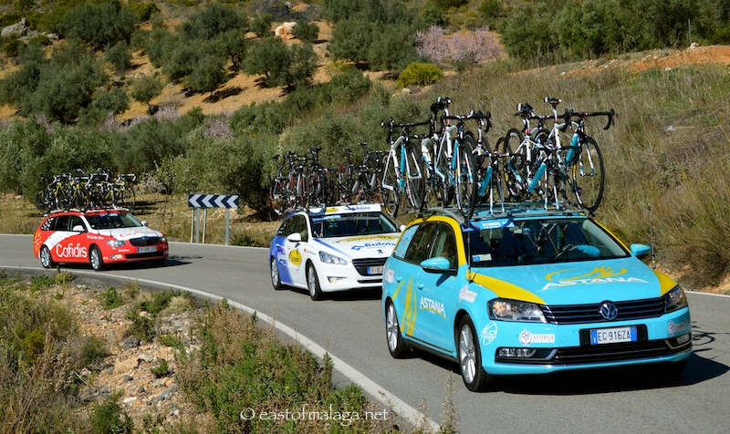 Support vehicles for the peleton, Vuelta a Andalucia