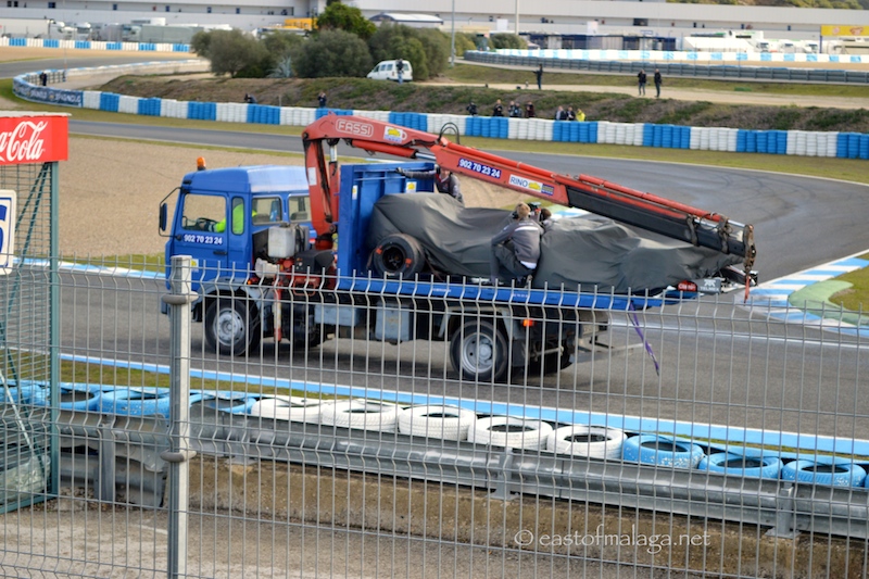 Tow-truck at Jerez F1 winter testing